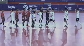 Pertandingan SMK PK Hermon Timika melawan SMAN 14 Garut. (Foto: Tangkapan layar kanal YouTube Futsal Series)