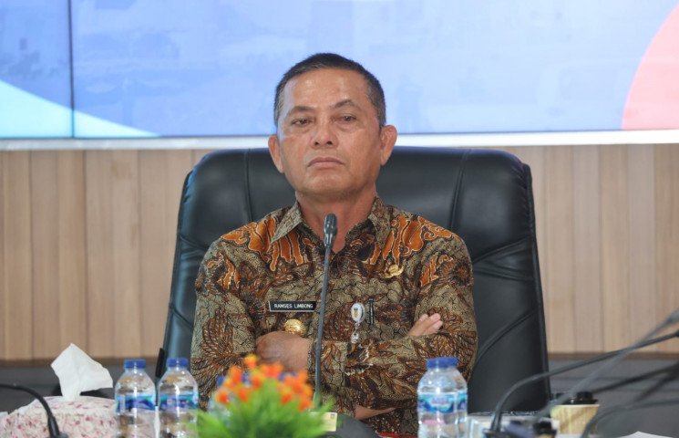 Penjabat Gubernur Papua, Ramses Limbong. (Foto: Istimewa/Papua.go.id)