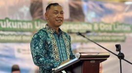 Ketua Forum Kerukunan Umat Beragama Kabupaten Mimika, Dr. Jeffrey C. Hutagalung. (Foto: Galeri Papua/Endy Langobelen)