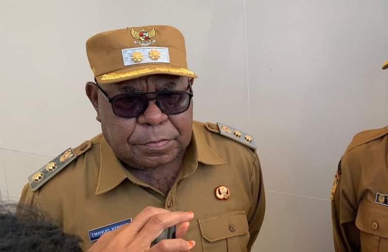 Wakil Bupati Mimika, Emanuel Kemong. (Foto: Galeri Papua/Ahmad)
