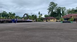 Upacara peringatan Harkitnas ke-117 di Mapolres Mimika, Jalan Agimuga, Mile 32, Mimika, Papua Tengah, Selasa (20/5/2025). (Foto: Galeri Papua/Ahmad)