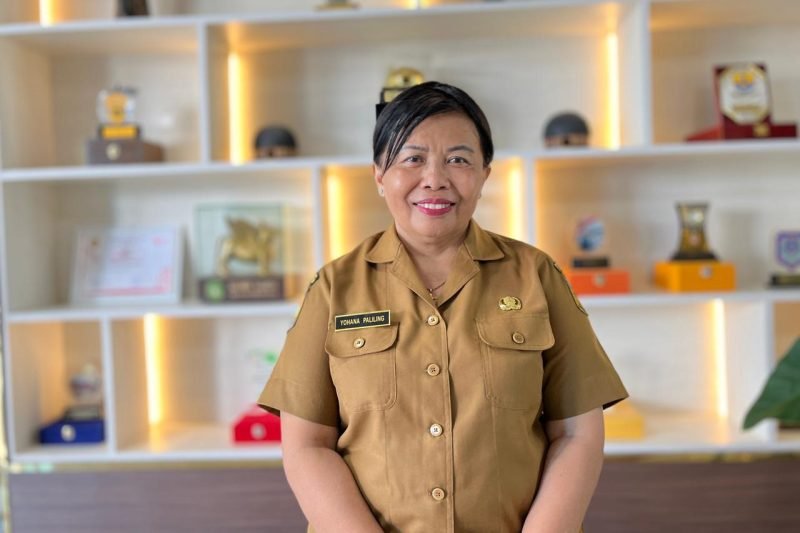 Kepala Bappeda Mimika, Ir. Yohana Paliling. (Foto: Galeri Papua/Benaz)