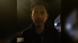 Petugas Avsec Maskapai Aman Air, Achmad Fauzi, yang membawa belasan amunisi dalam bungkusan kemudian terdeteksi pada X-ray. (Foto: Istimewa/Tangkapan layar video klarifikasi)