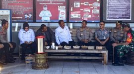 Direktur Jenderal Pemasyarakatan, Mashudi, berkunjung ke Lapas Kelas IIB Nabire, Selasa (3/6/2025), usai 19 napi kabur. (Foto: Istimewa/Achmad Yusran)