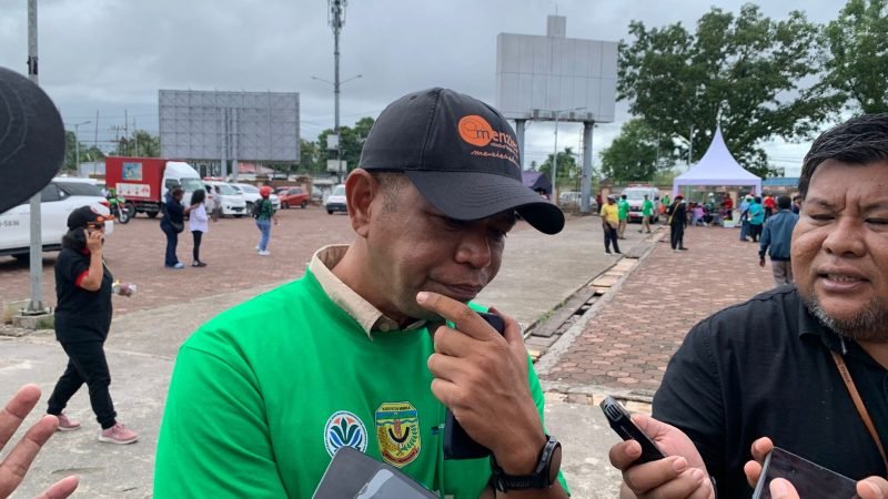 Kepala Dinas Kesehatan Kabupaten Mimika, Reynold Ubra. (Foto: Galeri Papua/Ahmad)