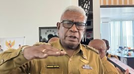 Bupati Mimika, Johannes Rettob. (Foto: Galeri Papua/Benaz)