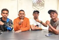 (Dari kiri) Mandataris Formatur Tunggal Ketua Presidium PMKRI Cabang Mimika, Fichail Tusno Karubun; Ketua PC PMII Mimika, Abdullah Rahman Bugis; Ketua GMNI Mimika, Kristiforus Toffy; dan Ketua Bidang Aksi dan Pelayanan GMKI Mimika, Erwin Sriken. (Foto: Galeri Papua/Endy Langobelen)