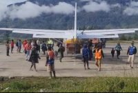 Situasi di Bandara Aminggaru Ilaga, Kabupaten Puncak, Papua Tengah, Rabu (18/6/2025). (Foto: Istimewa)