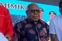 Wakil Bupati Mimika, Emanuel Kemong. (Foto: Galeri Papua/Ahmad)