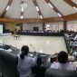 Suasana RDP Komisi III DPRK Mimika bersama jajaran Dinas Kesehatan di ruang rapat Kantor DPRK Mimika, Rabu (17/9/2025). (Foto: Galeri Papua/Ahmad)