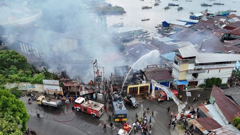 Peristiwa kebakaran di Jalan Samudera Maya, Kampung Palopo, Kelurahan Mandala, Distrik Jayapura Utara. (Foto: Istimewa/Asmindo)