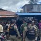 Satgas Korpasgat Oksibil bersama Pemerintah Daerah Kabupaten Pegunungan Bintang, serta unsur TNI dan Polri, menggelar patroli gabungan di Distrik Oksibil, Kabupaten Pegunungan Bintang, Papua Pegunungan, Selasa (23/9/2025). (Foto: Istimewa/Satgas Korpasgat Oksibil)