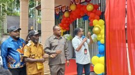 Balai Kampung dan Gedung Posyandu di Kampung Mekurima Diresmikan