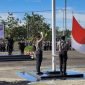 Wakapolres Mimika saat memimpin upacara peringatan Hari Pahlawan di Mapolres Mimika, Jalan Agimuga, Mile 32, Kuala Kencana, Mimika, Papua Tengah, Senin (10/11/2925). (Foto: Galeri Papua/Ahmad)