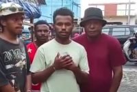 Para mahasiswa Papua di Ternate minta perhatian pemerintah daerah. (Foto: Istimewa/Tangkapan layar video)