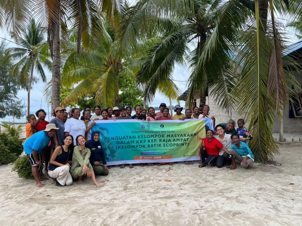 Foto bersama dalam pelatihan yang diadakan oleh Fashion Crafty Jakarta. (Foto: Istimewa/Dok. Fashion Crafty Jakarta)