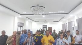 Foto bersama pada pembukaan sosialisasi. (Foto: Istimewa/Dok. Diskominfo Mimika)