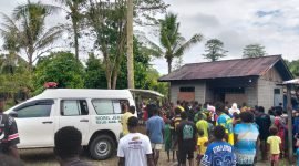 Suasana proses evakuasi korban di Kampung Hiripauw, RT 004, Distrik Mimika Timur, Mimika, Papua Tengah, Senin (22/12/2025). (Foto: Istimewa)