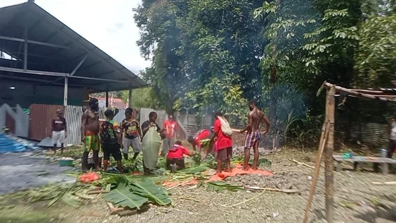Kegiatan masak dan makan bersama dalam rangka menyambut Hari Raya Natal 2025 dan Tahun Baru 2026. (Foto: Istimewa)