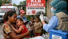 Ilustrasi peningkatan kasus campak di Mimika. (Foto: Galeri Papua/Endy Langobelen regenerated by OpenAI)