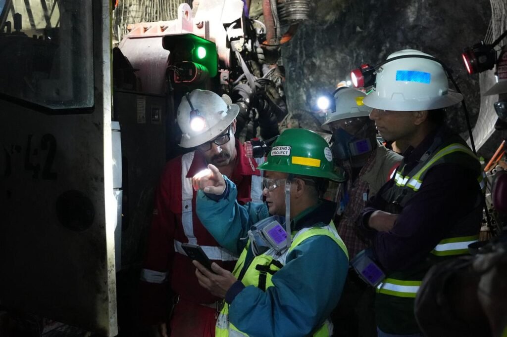 Inspeksi Manajemen berlangsung di area 
Tambang Bawah Tanah Kucing Liar dalam 
rangkaian pra acara BK3N 2026 pada 8 
Desember 2025 lalu.
 (Foto: Istimewa/Dok. PTFI)