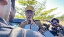 Kepala Dinas Kesehatan Kabupaten Mimika, Reynold J. Ubra. (Foto: Galeri Papua/Endy Langobelen) 