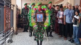 Prosesi pemakaman Serka Arifin Cepa secara militer, Kamis (12/2/2026). (Foto: Istimewa)
