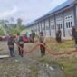 Respon Cepat, Tim Tindak Yahukimo Amankan Lokasi Kebakaran di SMA Negeri 2 Dekai, Sabtu 14 Februari 2026. (Foto: Istimewa/Satgas ODC 2026)