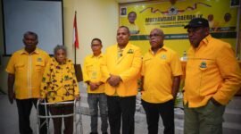 Bupati Supiori Heronimus Mansoben resmi terpilih sebagai Ketua DPD II Partai Golkar Kabupaten Supiori periode 2026 - 2031. (Foto: Galeri Papua/Ikbal Asra)