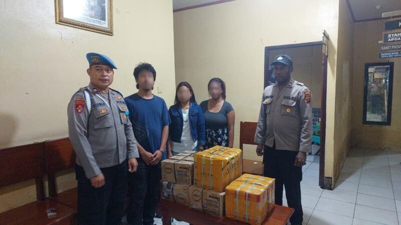Barang bukti yang diamankan bersama pembawa/pemilik ke Kantor Polsek Kawasan Pelabuhan Poumako, Senin 16 Februari 2026. (Foto: Polsek Kawasan Pelabuhan Poumako)