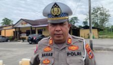 Kasat Lantas Polres Mimika AKP Burhanudin Buton. (Foto: Galeri Papua/Ahmad)