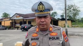 Kasat Lantas Polres Mimika AKP Burhanudin Buton. (Foto: Galeri Papua/Ahmad)