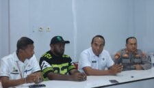 Pelaksanaan konferensi pers di Ruang Press Conference Stadion Wania Imipi SP 1. (Foto: Panitia Liga 4 PSSI Papua Tengah)