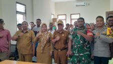 Foto Bersama Kegiatan Musrenbang Kelurahan Otomona di Kantor Kelurahan Otomona, Jl. Kartini, Timika, Rabu (4/3/2026). (Foto: Pihak Kelurahan Otomona)