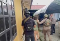 Polisi menangkap pelaku penyeranngan dan perampasan senjata di Tembagapura, Mimika. (Foto: Satgas Humas Operasi Damai Cartenz 2026)