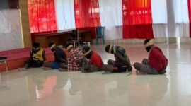 Enam warga sipil yang sempat ditangkap aparat TNI karena diduga sebagai anggota TPNPB-OPM. (Foto: Istimewa)