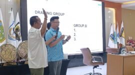 Proses drawing pembagian grup bagi tujuh tim peserta. (Foto: Panitia Liga 4 Papua Tengah)