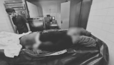 Korban Simson Mulia dievakuasi ke Rumah Sakit International SOS (ISOS) Tembagapura. (Foto: Istimewa)