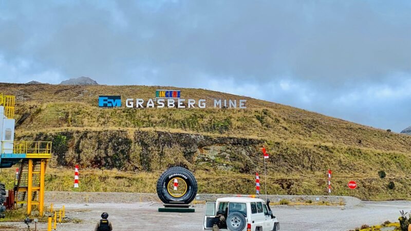 Area Grasberg Mine di kawasan PT Freeport Indonesia. (Foto: Galeri Papua/Ahmad)