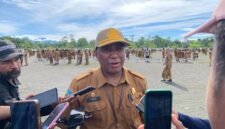 Kepala Dinas PUPR Mimika, Inosensius Yoga Pribadi. (Foto: Galeri Papua/Ahmad)