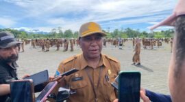 Kepala Dinas PUPR Mimika, Inosensius Yoga Pribadi. (Foto: Galeri Papua/Ahmad)