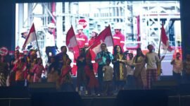 Seluruh tim drama musikal 