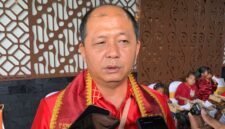 Kepala Dinas Pendidikan Kabupaten Mimika, Antonius Welerubun. (Foto: Galeri Papua/Ahmad)