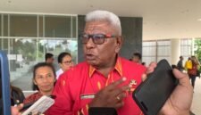 Bupati Mimika, Johannes Rettob. (Foto: Galeri. Papua/Ahmad)