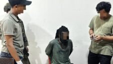 Anggota KKB berinisial T.J alias K alias A.W menjalani pemeriksaan lebih lanjut oleh penyidik. (Foto: Satgas Humas Operasi Damai Cartenz 2026)