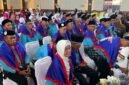 Sejumlah calon jemaah haji yang akan menuju Mekkah mengikuti seremonial pelepasan di Graha Eme Neme Yauware, Selasa (28/4/2026), (Foto: Galeri Papua/Ahmad)