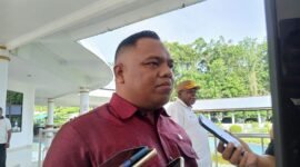 Ketua Komisi I DPRK, Alfian Akbar Balyanan, usai Rapat Dengar Pendapat (RDP) bersama pemerintah daerah di Kantor DPRK Mimika. GaleriPapua/Kevin Kurni