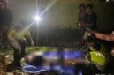 Polisi saat melakukan respon TKP kecelakan tunggal di KM 7, Jalan Poros Mapurujaya yang menewaskan seorang pengendara sepeda motor, Selasa (5/5/2026). (Foto: Istimewa)