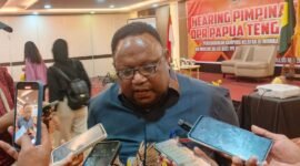 Wakil Ketua Komisi IV DPR Papua Tengah, John Gobay. (Foto: Galeri Papua/Kevin Kurni)