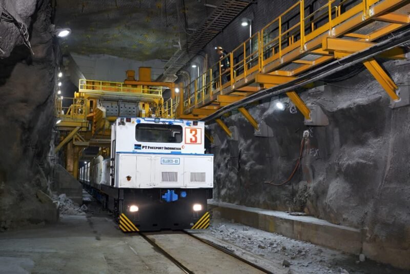Foto udara Smelter PT Freeport Indonesia (PTFI) di Kawasan Ekonomi Khusus, Gresik. PTFI telah mewujudkan pengolahan dan pemurnian terintegrasi dalam negeri, mulai dari hulu hingga hilir. (Foto: Dokumen PTFI). 